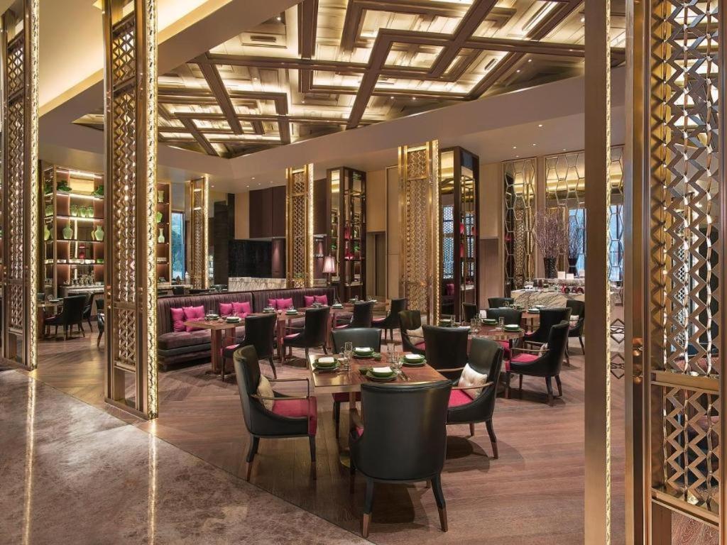 New World Guiyang Hotel Zewnętrze zdjęcie
