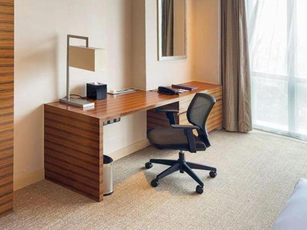 New World Guiyang Hotel Zewnętrze zdjęcie