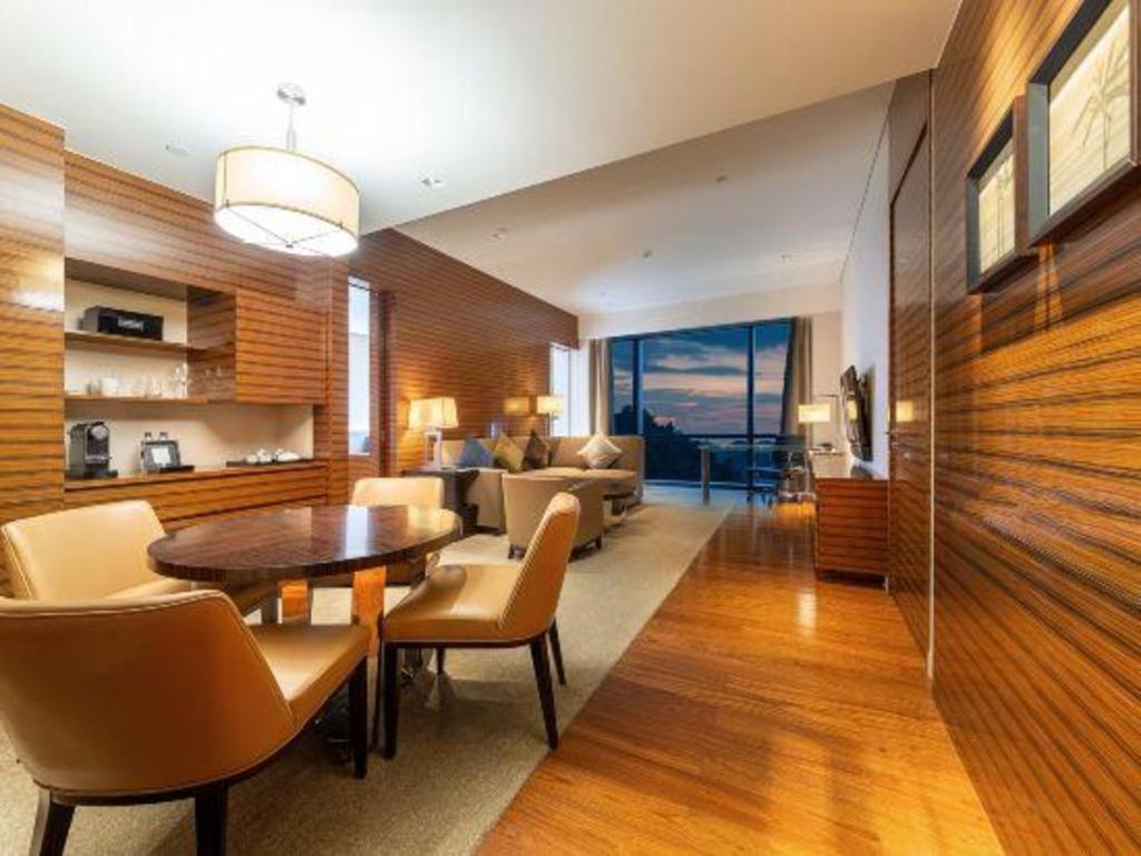 New World Guiyang Hotel Zewnętrze zdjęcie