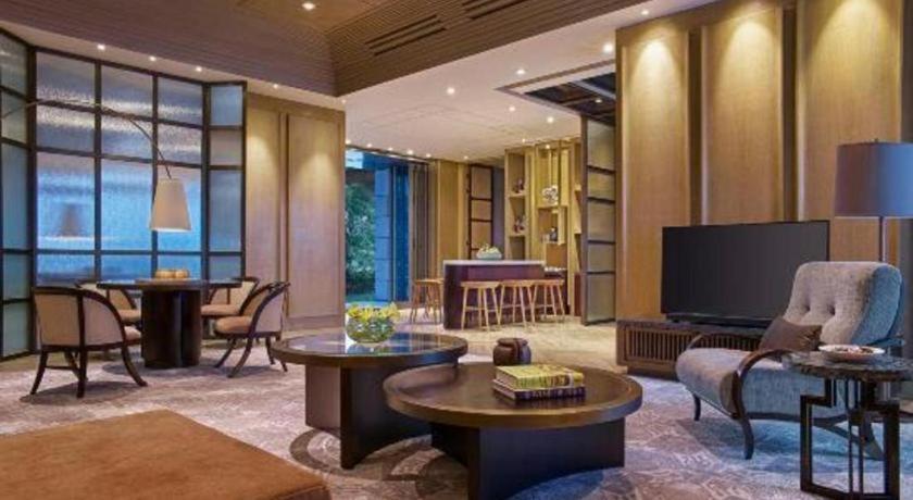 New World Guiyang Hotel Zewnętrze zdjęcie
