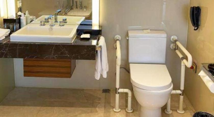 New World Guiyang Hotel Zewnętrze zdjęcie